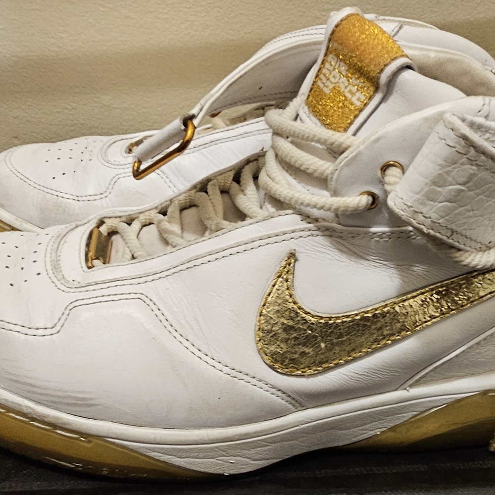 Nike Air Force 25 White & Metallic Gold Limited Edition